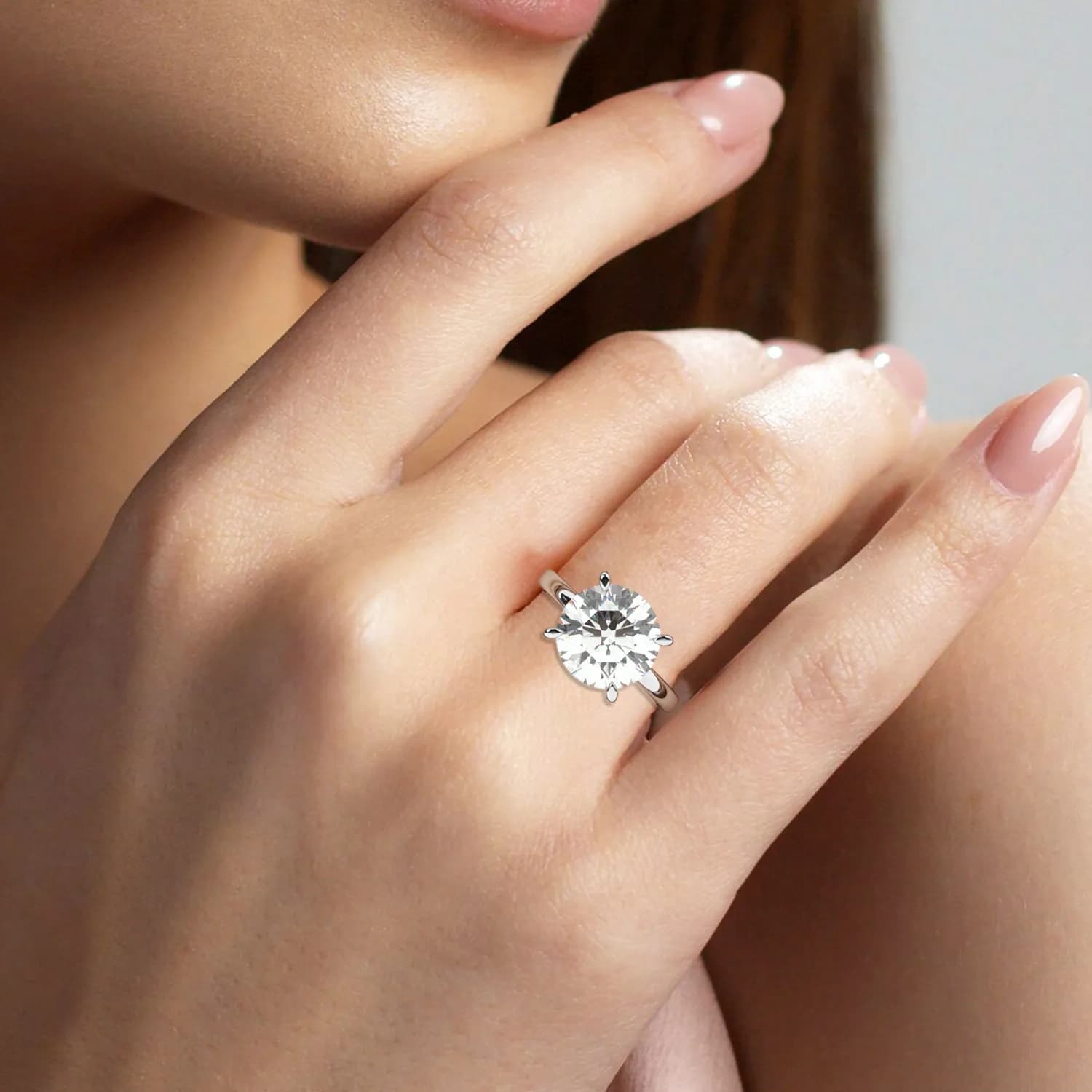 Lab Grown Engagement Ring in White Gold (Round)